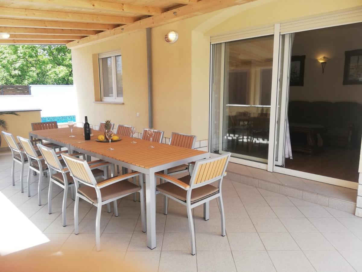 Apartment Carpe Diem Crikvenica Exterior photo